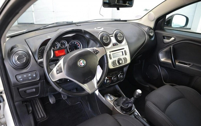 Alfa Romeo Mito cena 12500 przebieg: 116671, rok produkcji 2013 z Dynów małe 301